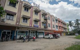 Oyo 448 Hotel Central